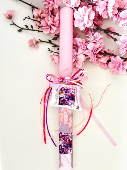 Χειροποίητη Αρωματική Λαμπάδα με Οβάλ Κερί και Μπρελόκ Huntrix